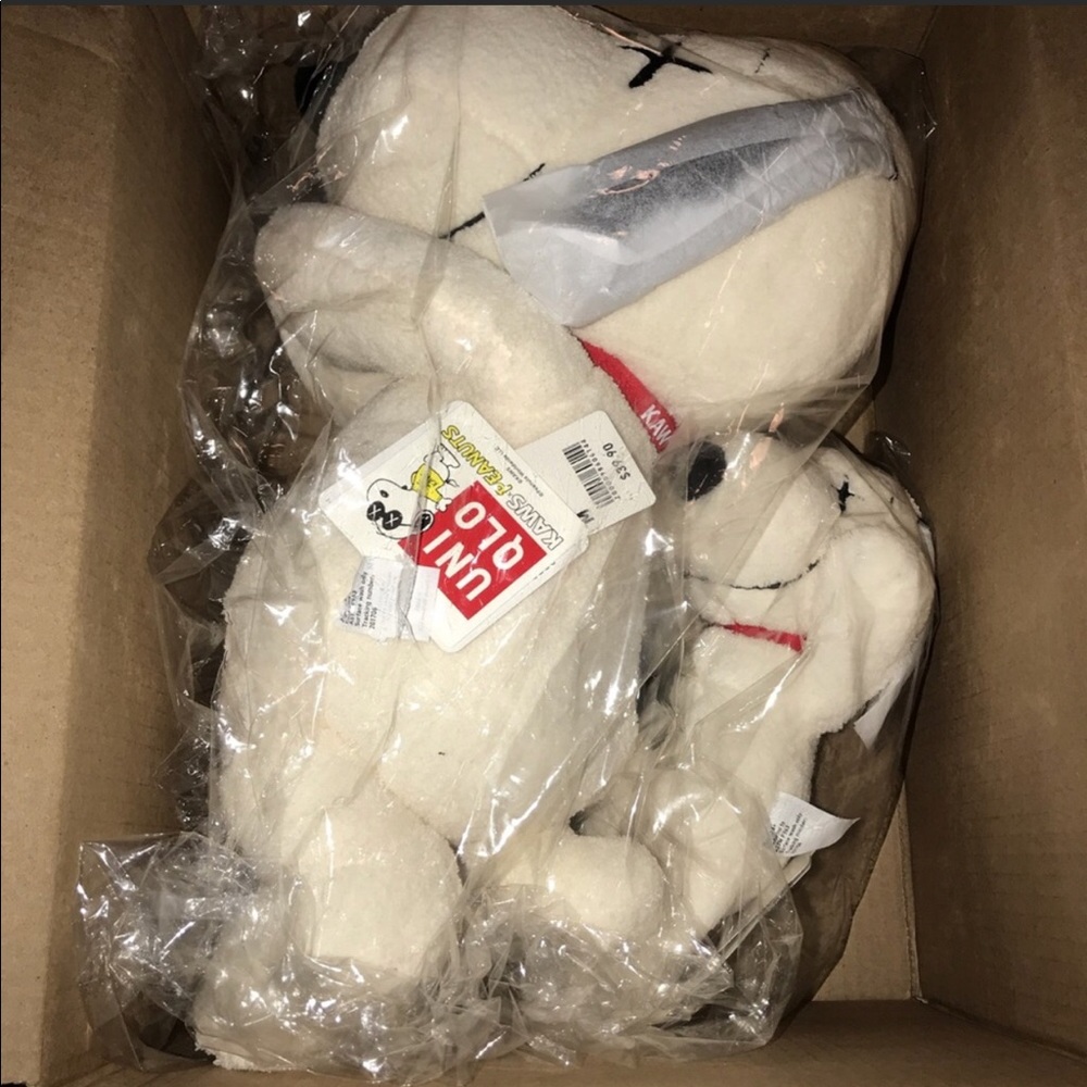 KAWS x peanut small and large